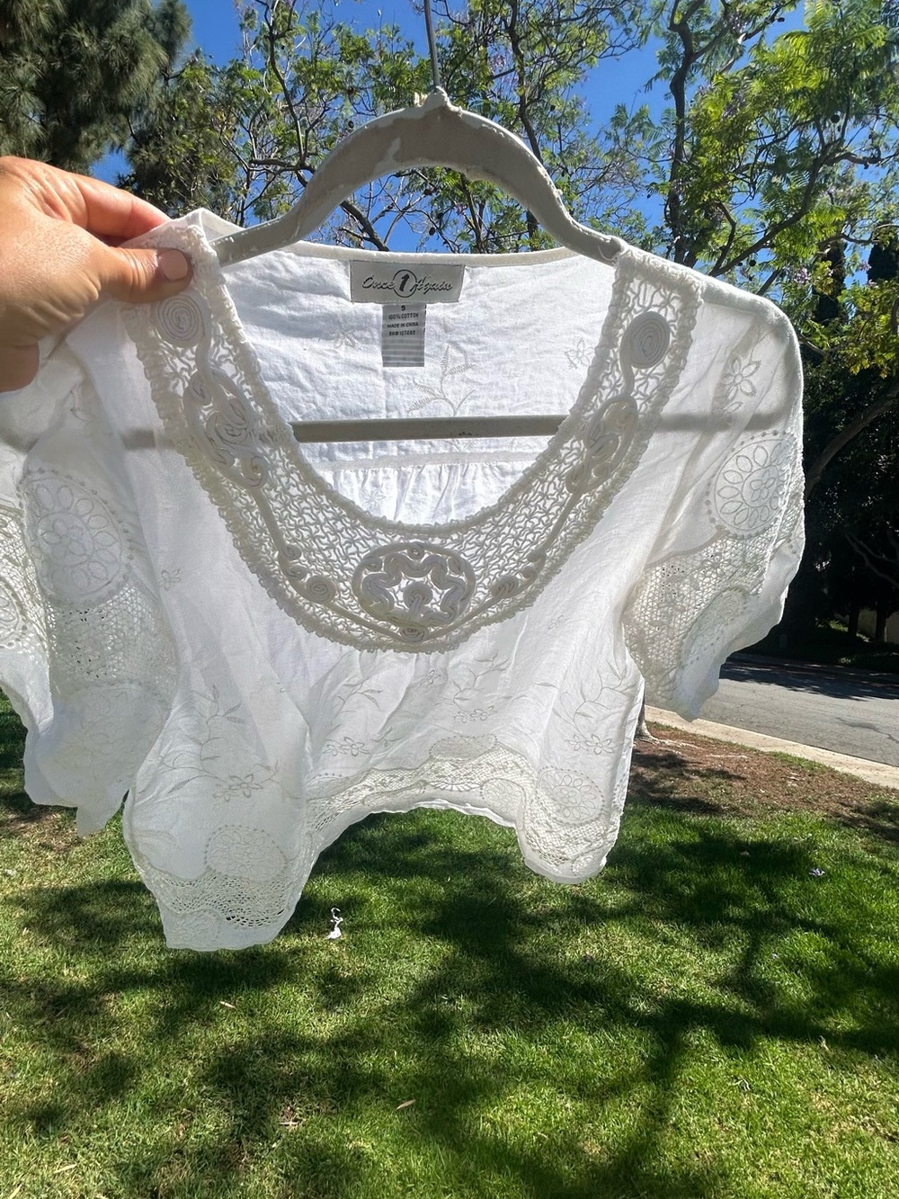 Once 1 Again 100% Cotton White Embroidered Crochet Scoop Neck Blouse